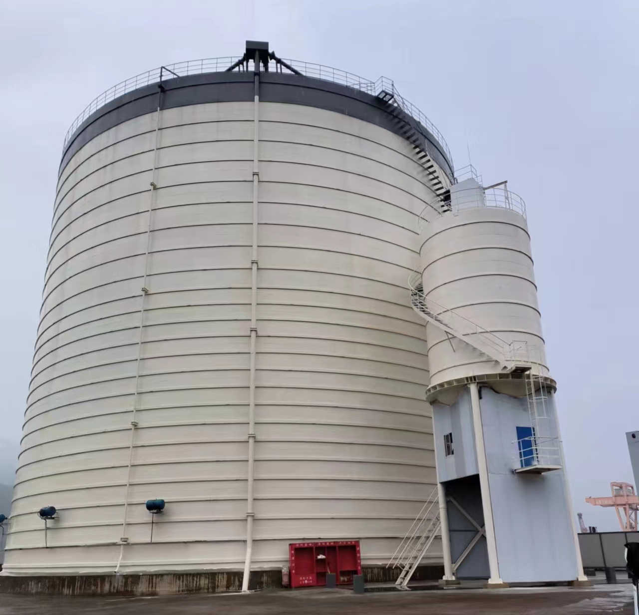 黄埔10万吨水泥钢板库